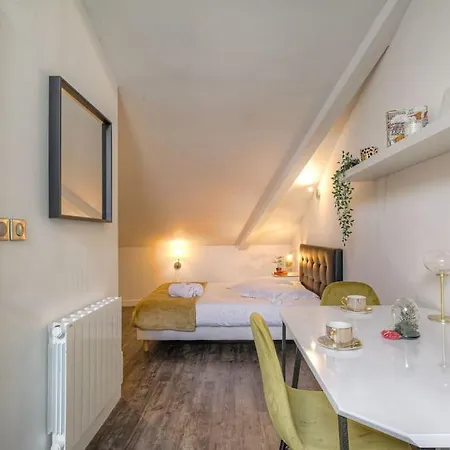 Appartement Beau Rénové, Proche Gare, 3
